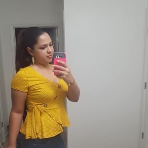 Meet your Posher, Nelly